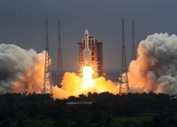 La nave de carga china Tianzhou-2 se lanzará el día 20 a la nueva estación espacial china