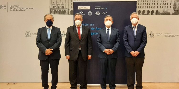 Enaire se une a las universidades Politécnica y Autónoma de Madrid para desarrollar un máster en Gestión de Servicios de Navegación Aérea 