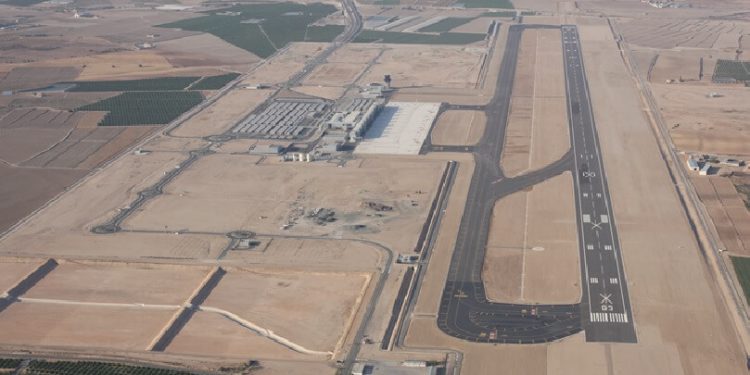 El Gobierno de Murcia rechaza «por ideológica» la prohibición de denominar Juan de la Cierva a su aeropuerto