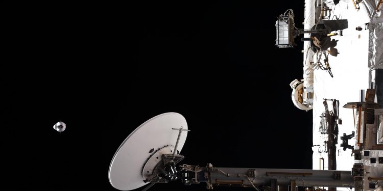 La nave de carga Dragon llegó a la ISS