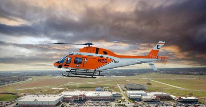 Leonardo entregó el primer helicóptero de entrenamiento TH-73A a la Armada de los EEUU