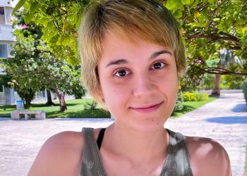 La estudiante María Molina Delicado obtiene la Beca “Mujer Ingeniera” de Hispasat