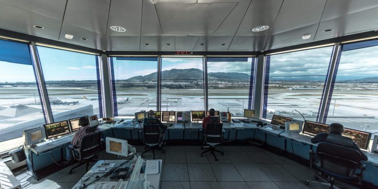 Torre de Control del Aeropuerto de Málaga-Costa del Sol gestionada por Enaire