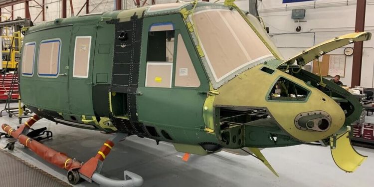 Bell reinicia la producción de helicópteros UH-1Y para el primer operador internacional