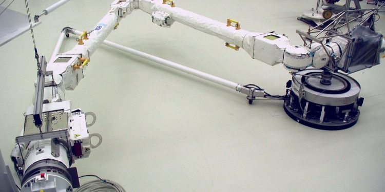 Brazo robótico ERA de Airbus