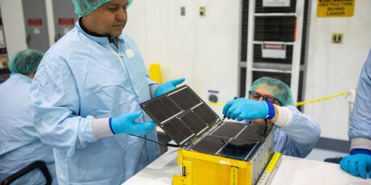Dos satélites más viajarán al espacio profundo en la misión Artemisa I