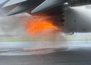 Regresó al aeropuerto de Hong Kong un carguero 747-8 de UPS por el incendio de un motor