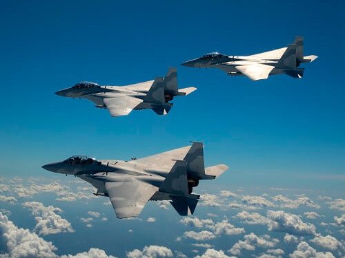 Boeing presenta el avión F-15 de Qatar