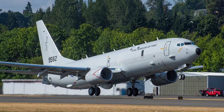 El primer P-8A Poseidon de Noruega realiza su vuelo inaugural