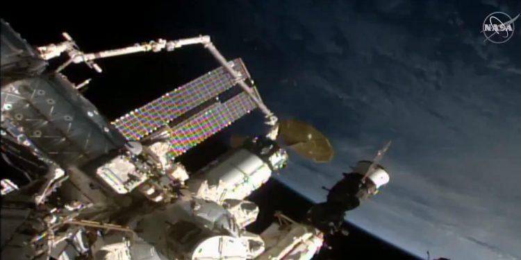 La nave espacial de carga Cygnus llegó a la ISS