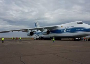 Llegó a Vostochny para su lanzamiento otro lote de 36 satélites OneWeb