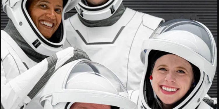 Tripulación del Inspiration4