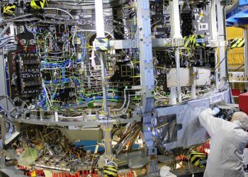 El segundo módulo de servicio europeo que volará a la Luna, listo para su entrega a la Nasa