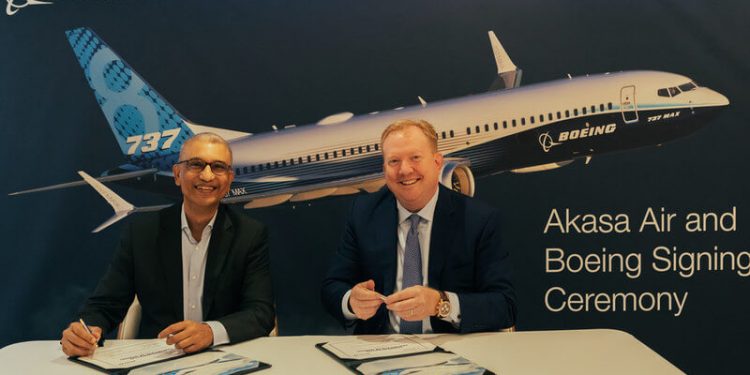 Akasa Air encarga a Boeing 72 aviones 737 MAX