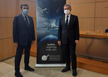 El presidente de Andalucía Aerospace, Antonio Gómez-Guillamón, y su director gerente, Juan Román.