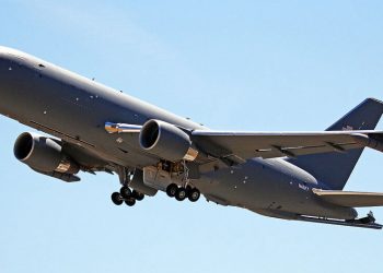 Boeing entregó a Japón el primer avión cisterna KC-46A