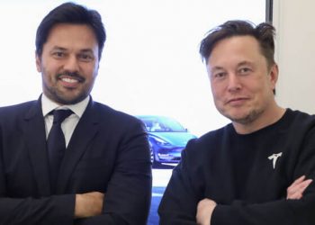 Brasil y SpaceX negocian conectar la selva amazónica vía satélite