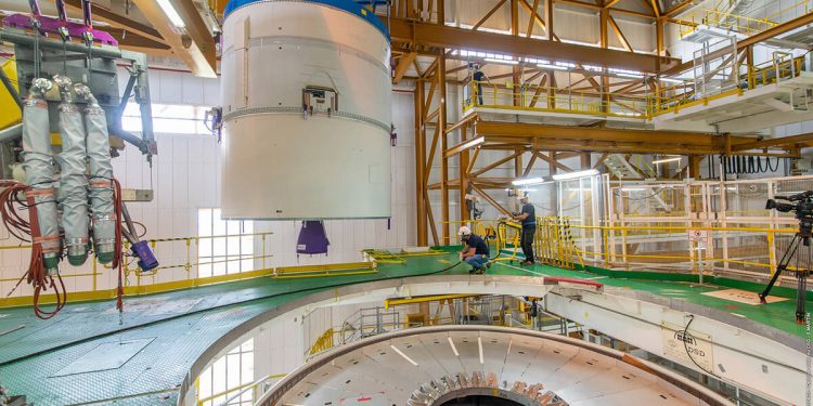 El Ariane 5 que lanzará el telescopio espacial Webb ya tiene su etapa superior