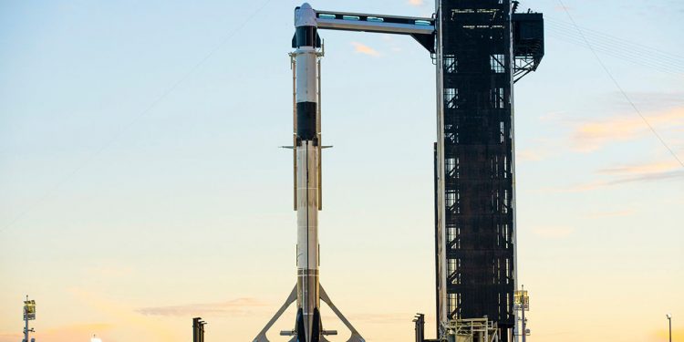 La Nasa aplaza de nuevo el lanzamiento a la ISS de cuatro astronautas