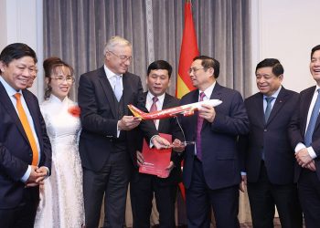 Vietjet y Airbus acuerdan un calendario de entregas de los 119 aviones encargados