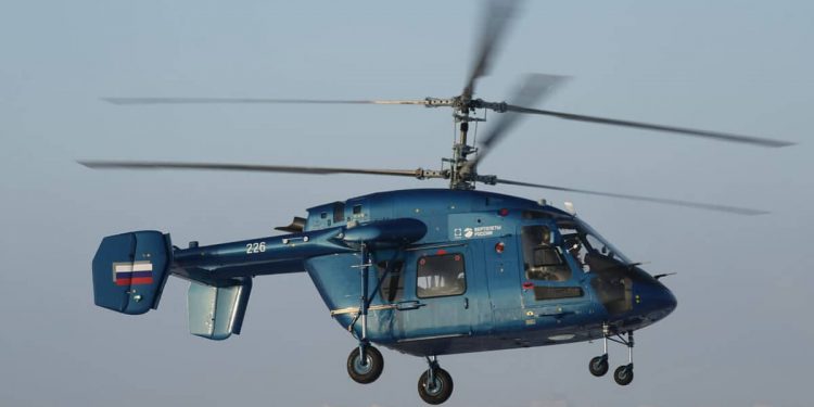 El helicóptero ligero Ka-226T modernizado realizó su primer vuelo circular