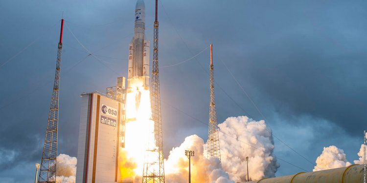 El telescopio espacial James Webb despegó para desvelar los secretos del universo