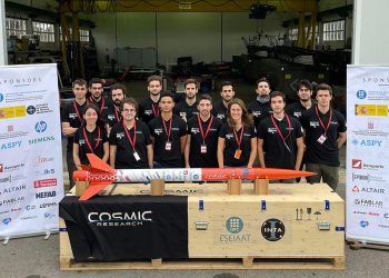 Estudiantes de la UPC lanzan con éxito el cohete supersónico más potente de Cataluña