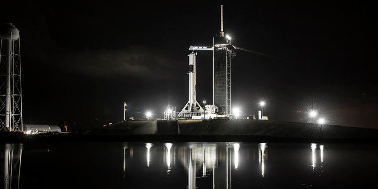 Falcon9 listo para el lanzamiento este martes