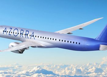 Azorra acuerda la adquisición de 20 aviones E2