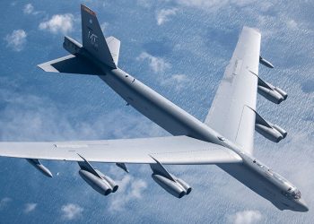 Collins Aeroespace fabricará el sistema de energía eléctrica del B-52