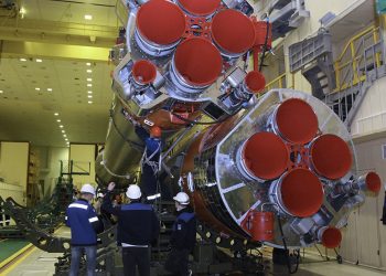 Preparado el cohete Soyuz-2.1a para el lanzamiento de la Progress MS-19