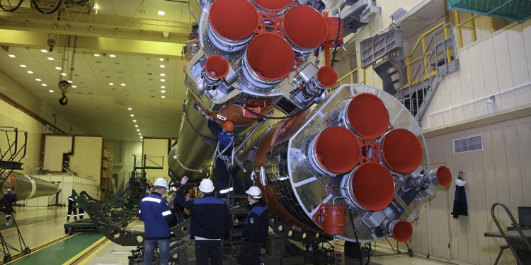 Preparado el cohete Soyuz-2.1a para el lanzamiento de la Progress MS-19