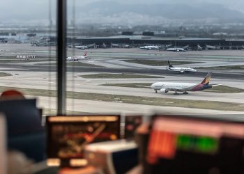 Vista desde la Torre de Control en Barcelona gestionada por ENAIRE