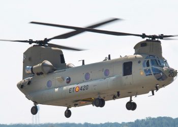 Helicóptero Chinook actualizado del Ejército de Tierra español