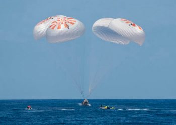 La tripulación del Ax-1 amerizó