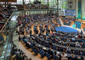El director de la ESA inauguró en Bonn el Simposio Living Planet