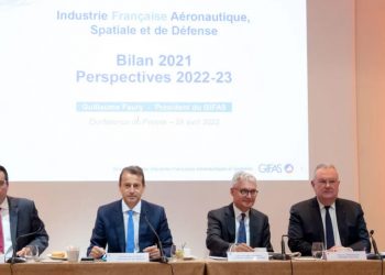 Faury: “Estamos ante un 2022 prometedor en lo aeronáutico y en lo espacial”