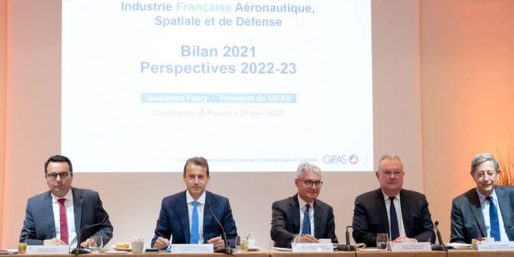 Faury: “Estamos ante un 2022 prometedor en lo aeronáutico y en lo espacial”