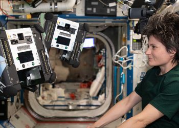 La ISS conectó en directo con Davos para abordar el futuro de la cooperación global en la industria espacial