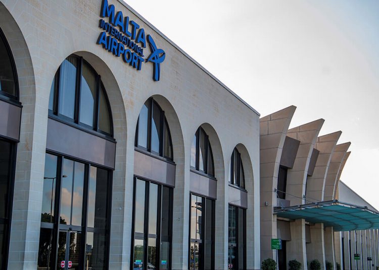 Aeropuerto de Malta
