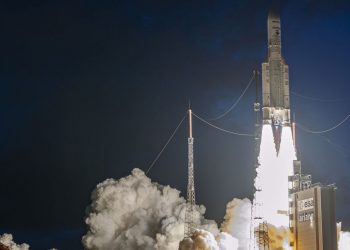 Arianespace lanzó con éxito los satélites MEASAT-3d y GSAT-24