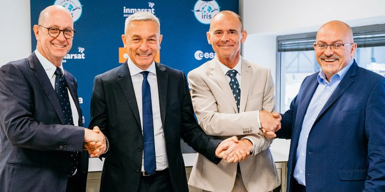 EasyJet, primera aerolínea asociada para el programa Iris de Inmarsat y la ESA