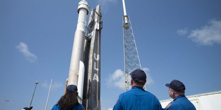 La Nasa asigna dos astronautas para la primera misión tripulada del Starliner a la ISS
