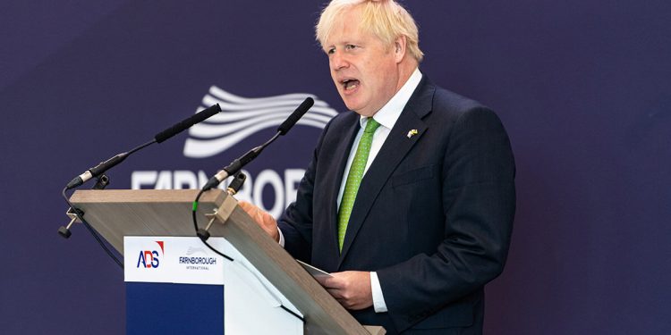 Boris Johnson en la presentación de FIA