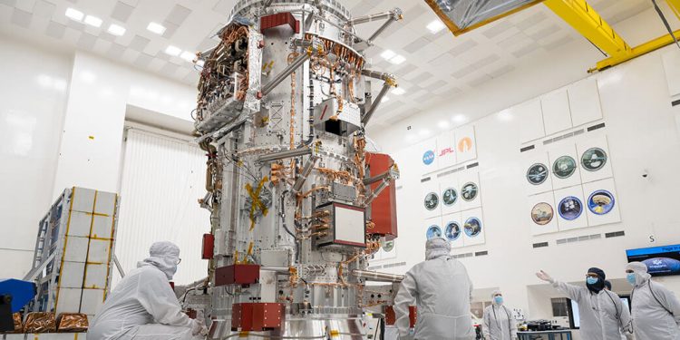 La Nasa inicia el montaje de la nave espacial Europa Clipper