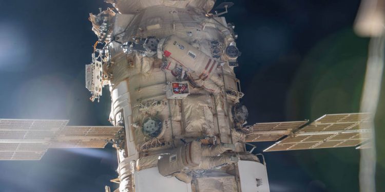 russian_spacewalk_