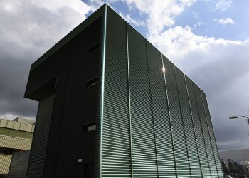 El Centro de Pruebas ESTEC de la ESA, en Noordwijk, inaugura una nueva sala limpia