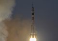 Llegó a la ISS la nave rusa Soyuz MS-22 con tres astronautas a bordo