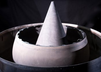 Parte de un motor subastado