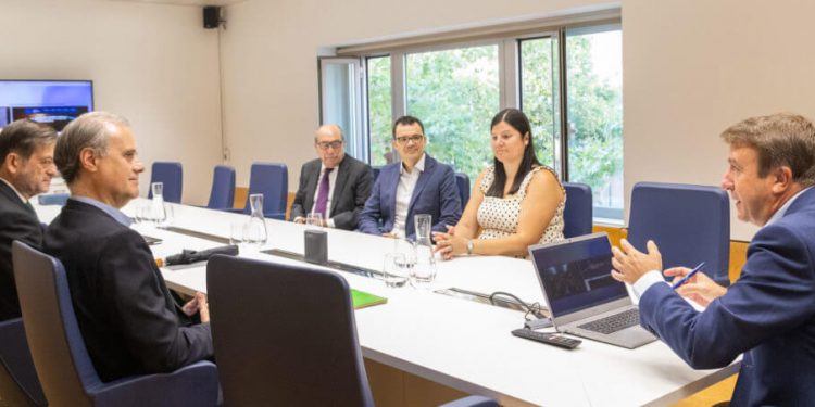 Tres Cantos presenta a las empresas del sector su candidatura a la Agencia Espacial